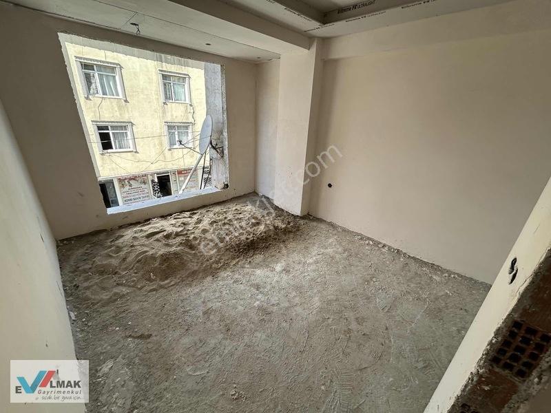 Evalmak'Tan Söğütlüçeşme Mah.De Satılık Uygun Fiyatlı 2+1 Arakat