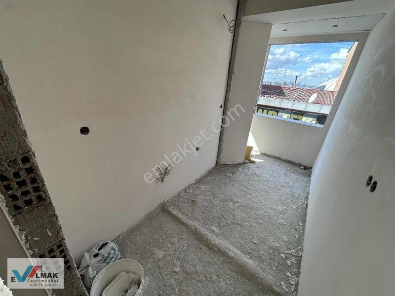 Evalmak'tan Söğütlüçeşme Mah.de Satılık Uygun Fiyatlı 2+1 Arakat — fotoğraf 6