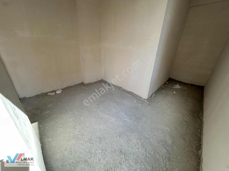 Evalmak'tan Söğütlüçeşme Mah.de Satılık Uygun Fiyatlı 2+1 Arakat — fotoğraf 12