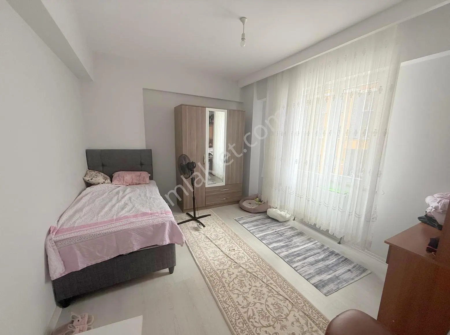 Mertcan'dan Güvenlikli Site İçi İskanlı Balkonlu Ara Kat 3+1 — fotoğraf 15