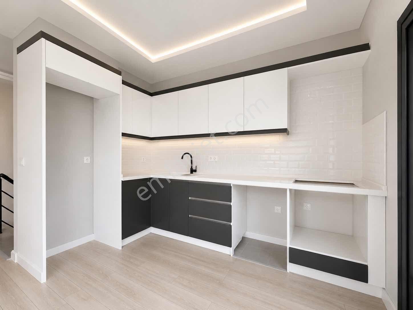 Paradise Lifeta Deniz Manzaralı 2+1 Bahçe Dubleks — fotoğraf 18