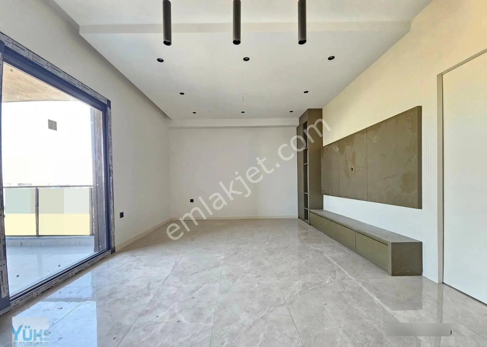 Denizli Yenişafak Mahallesinde 2+1 110 M2 Ebeveyn Banyolu Satılık Daire