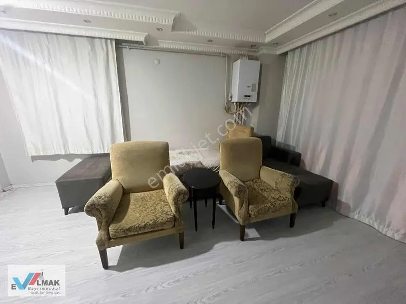 Söğütlüçeşme Mah.de Acil Satılık 1+1 Yüksek Giriş Daire — fotoğraf 3