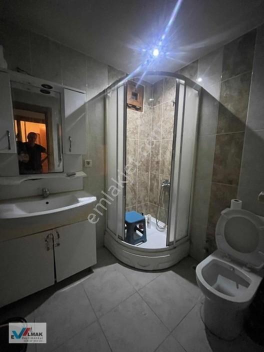 Söğütlüçeşme Mah.de Acil Satılık 1+1 Yüksek Giriş Daire — fotoğraf 14