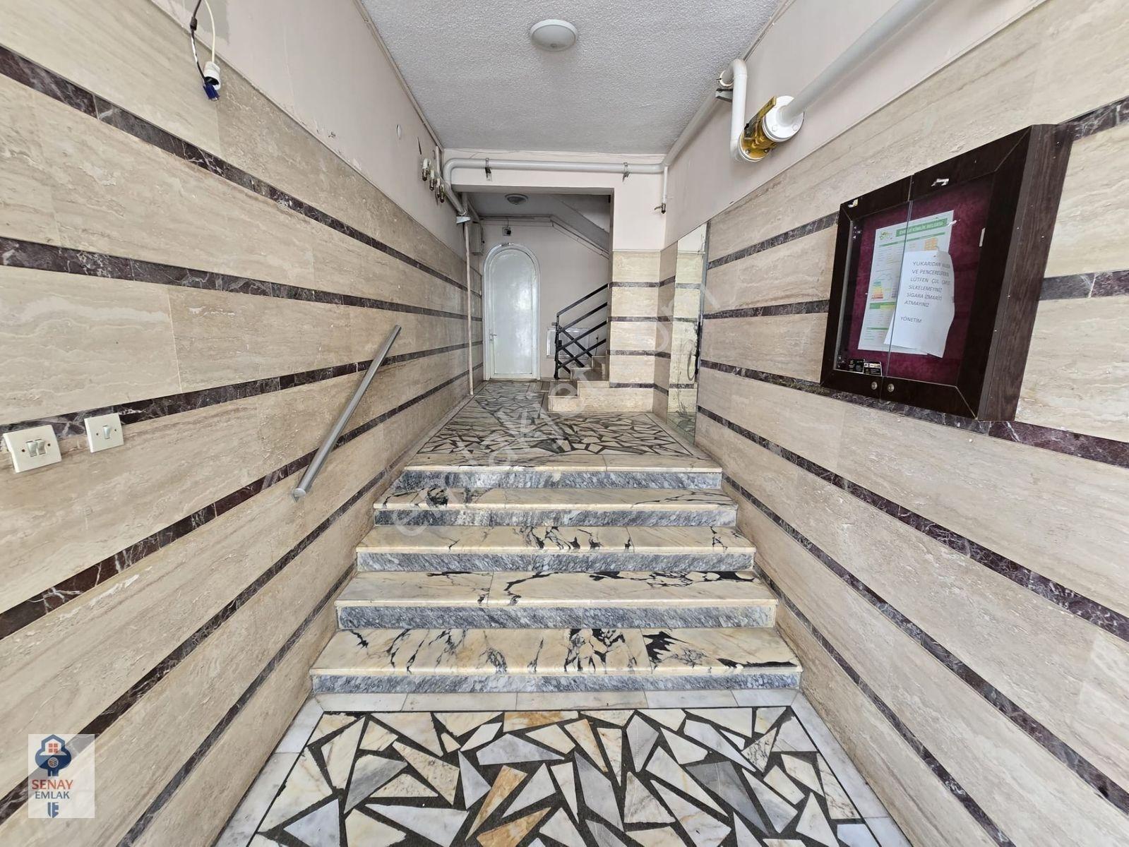 Güzelyalı Semt Pazarı Cıvarı 3+1 Cepheleri Açık 2.kat — fotoğraf 15