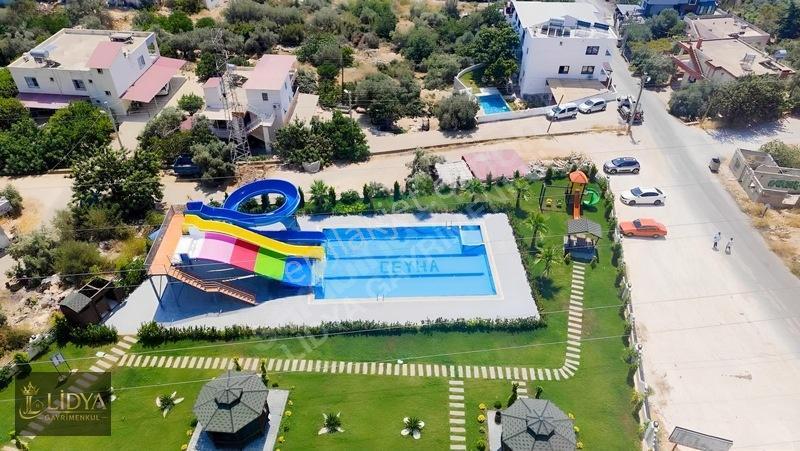 Erdemli Ayaş'Ta Havuzlu İskanlı Geniş Peyzaj Satılık Daire