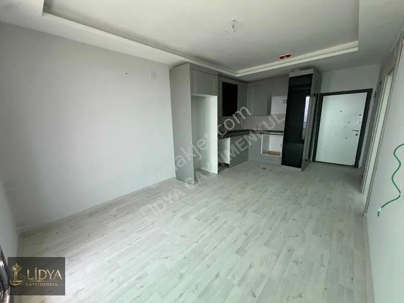 Erdemli Ayaş'ta Havuzlu İskanlı Geniş Peyzaj Satılık Daire — fotoğraf 4