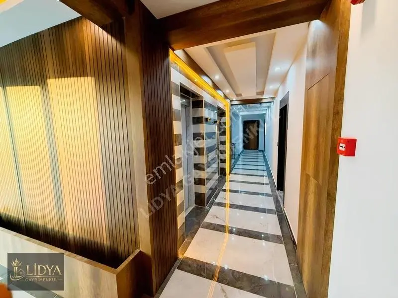 Erdemli Ayaş'ta Havuzlu İskanlı Geniş Peyzaj Satılık Daire — fotoğraf 10