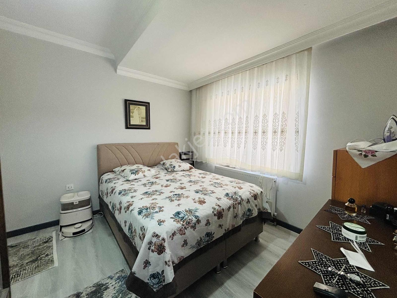 Güven'den Eminevime Uygun Sıfır Düzeyinde İskanlı Arakat 3+1 — fotoğraf 14