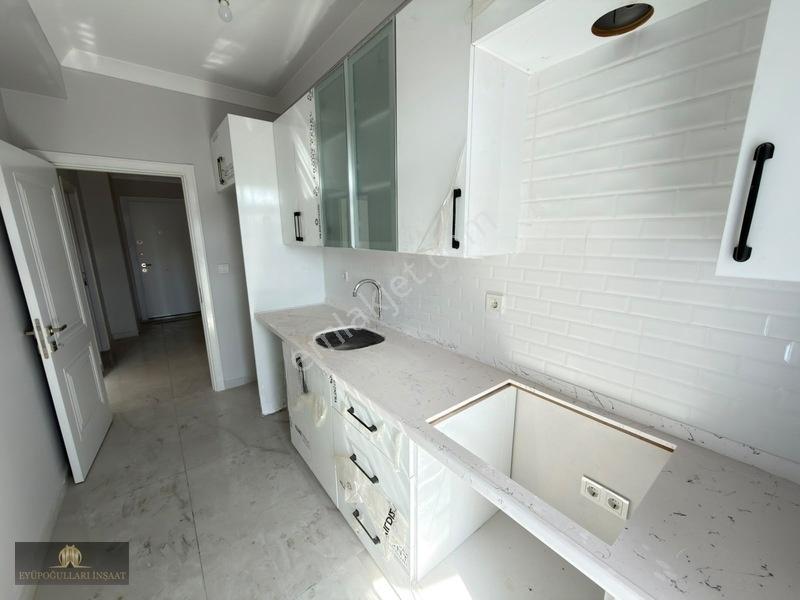 B.paşa Yenidoğan Mah. Cadde Üzeri 2+1 85 M2 Sıfır Satılık Daire — fotoğraf 4