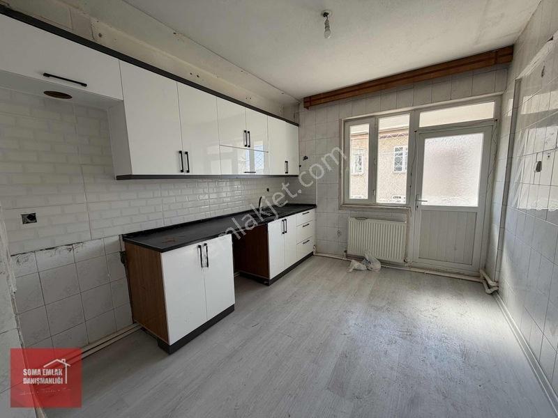 Satılık Adliye Karşısı 2+1 Asansörlü Daire — fotoğraf 3