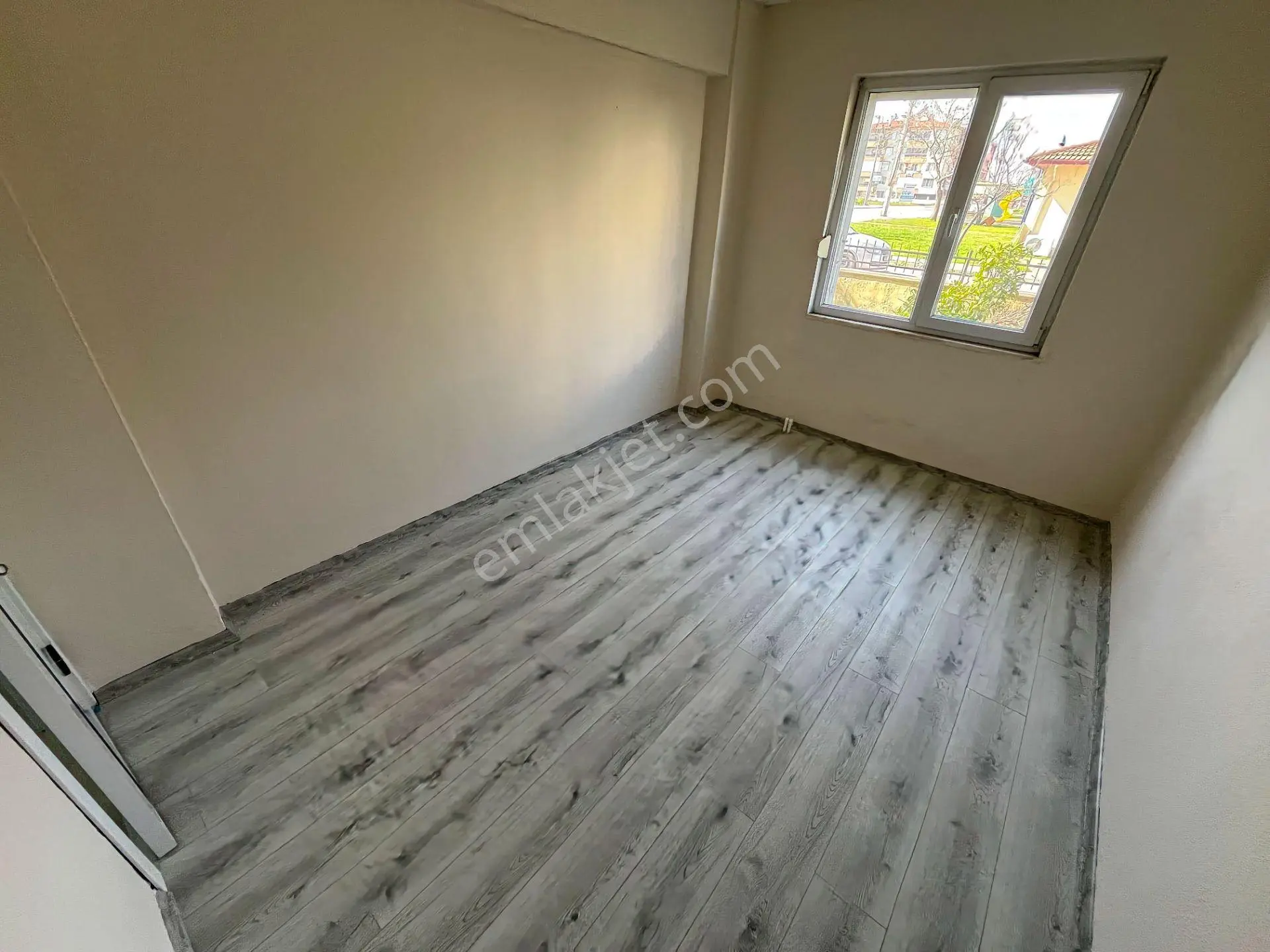 🛑🛑Aktiften Akçay'Da Satılık Kendinizi Özel Hissettirecek Ön Cephe Ferah 2+1Daire — fotoğraf 23