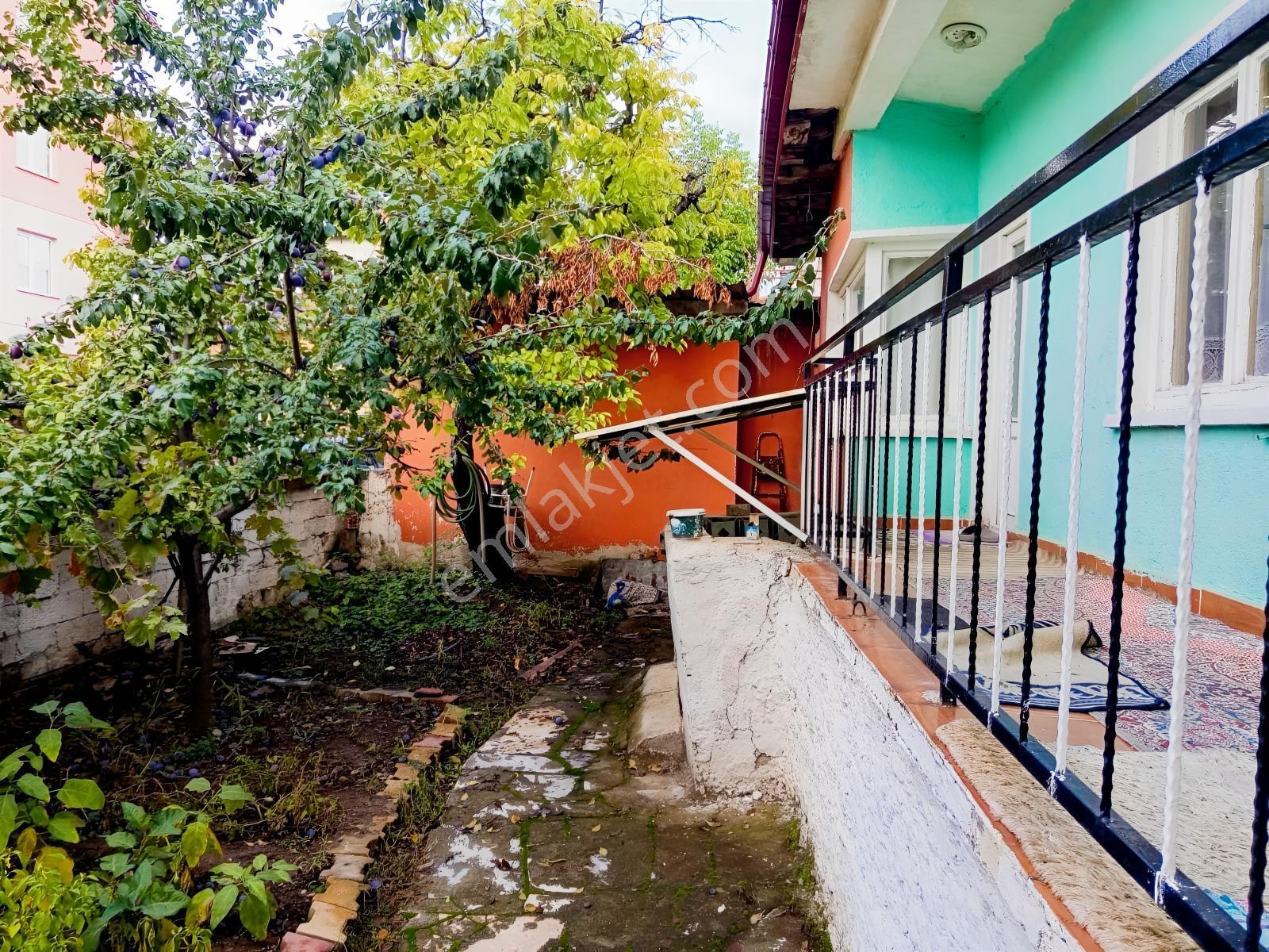 Beyşehir Hamidiye Mah.de 380 M2 Arsa İçerisinde Satılık 3+1 Ev — fotoğraf 15