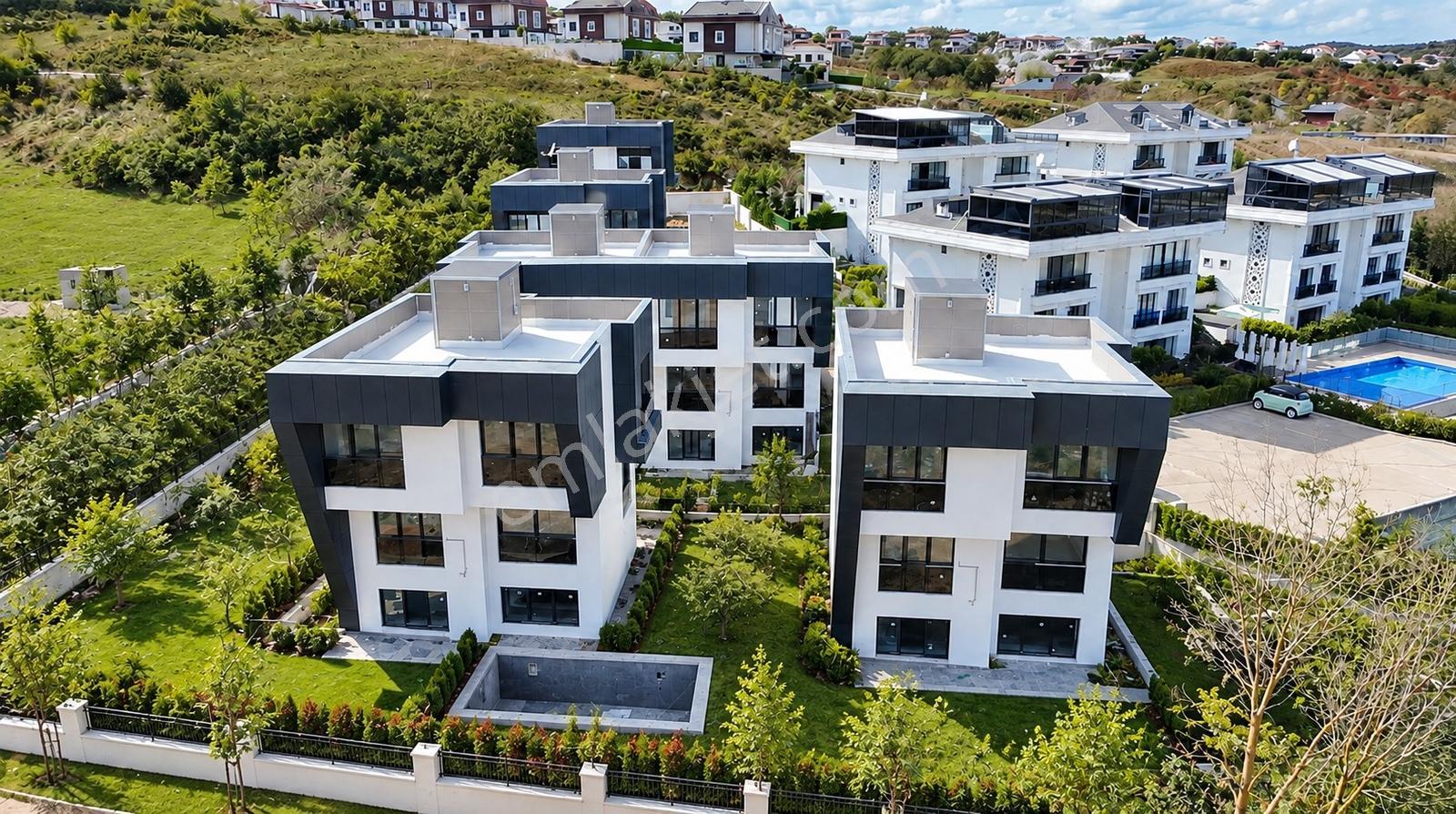 Şile Ahmetli Satılık 5+1 Villa