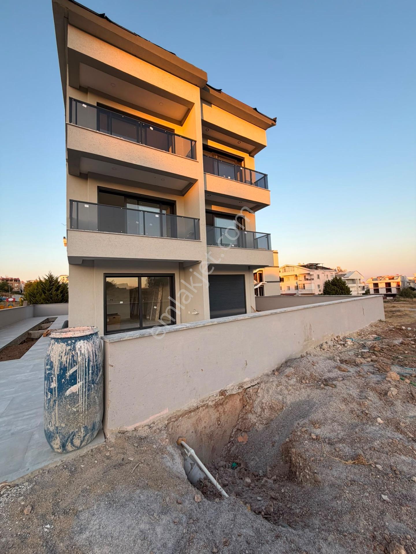 Efeler Mahallesinde 2+1 Açık Mutfak Sıfır Dubleks Daire