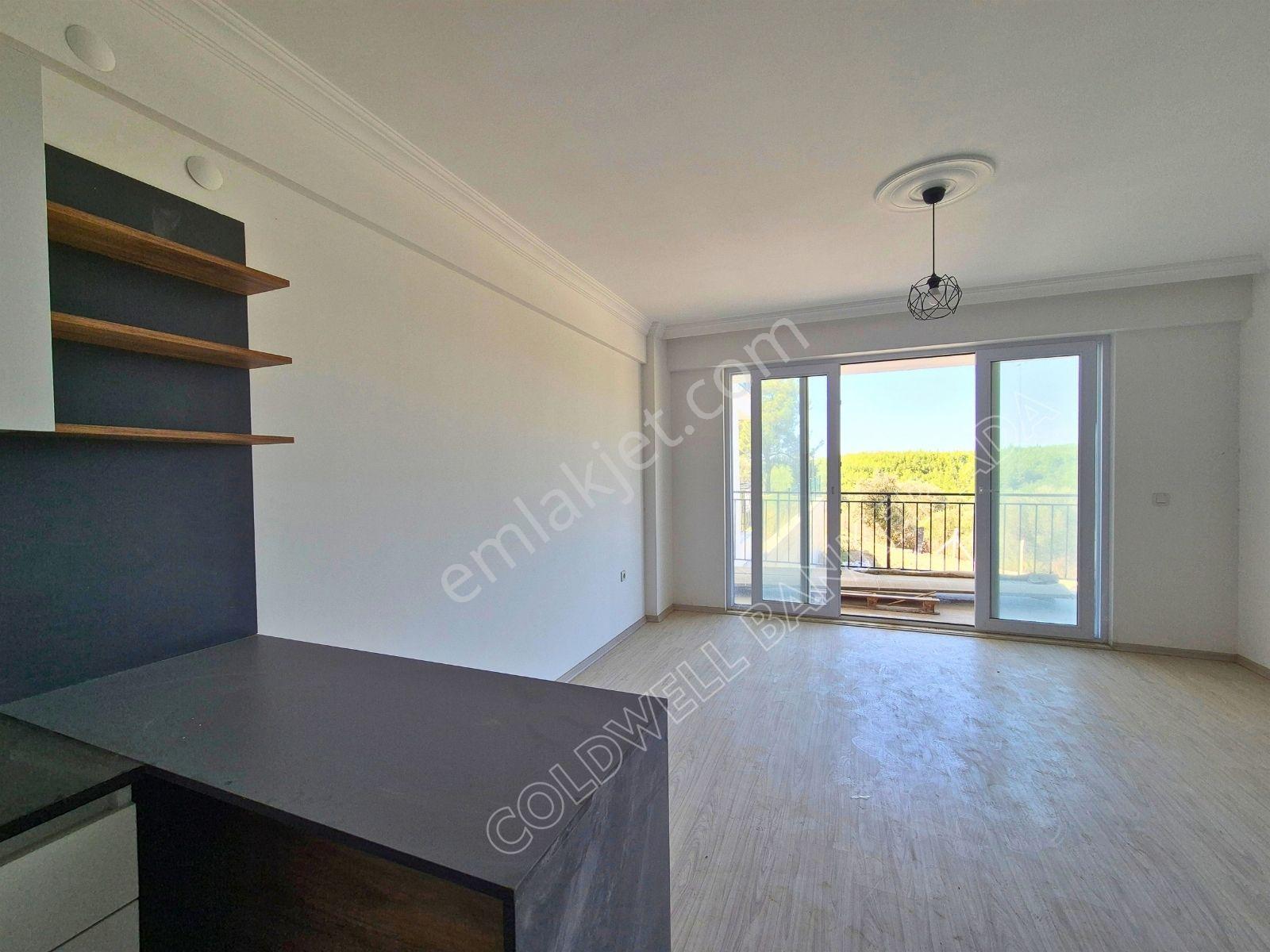 Kuşadası Doğa İle İç İçe Satılık 1+1 Daire — fotoğraf 10