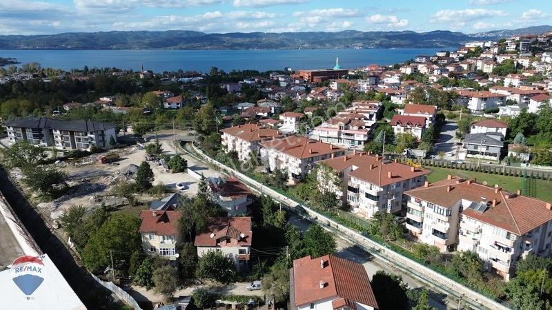 Sapanca Ünlüce De Satılık Komple Bina 2 Daire 3 Dükkan. — fotoğraf 7