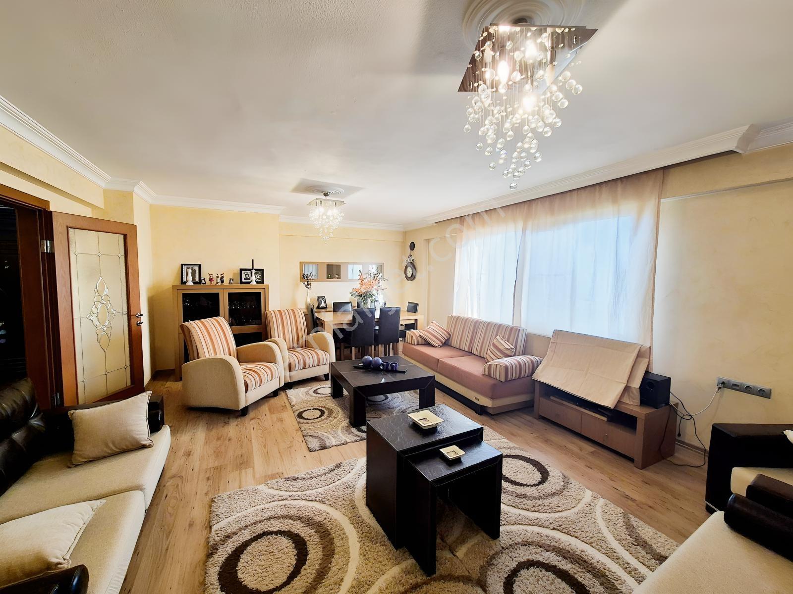 Artı'dan Gazicelal'de Havuzlu Sitede 3+1 Doğalgazlıara Kat Daire — fotoğraf 11