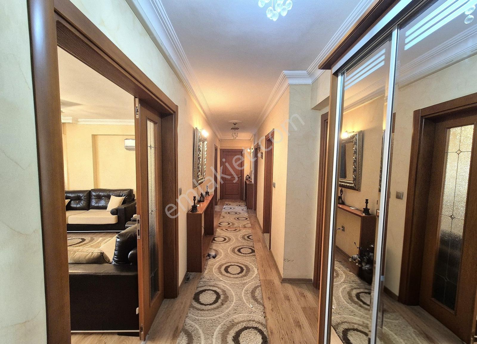 Artı'dan Gazicelal'de Havuzlu Sitede 3+1 Doğalgazlıara Kat Daire — fotoğraf 12