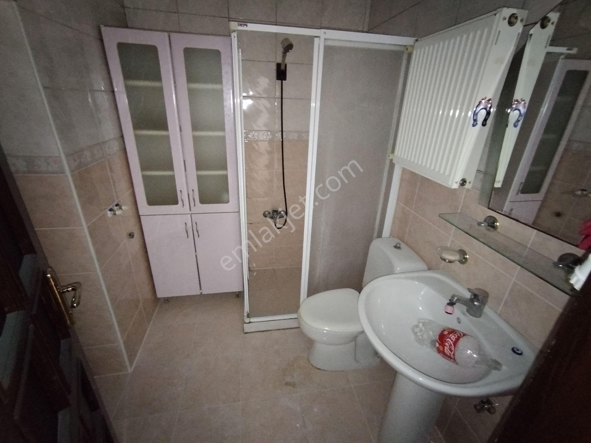 Yeski Emlâk İnşaattan Satılık Merkezi Konumda 3+1 Daire — fotoğraf 8