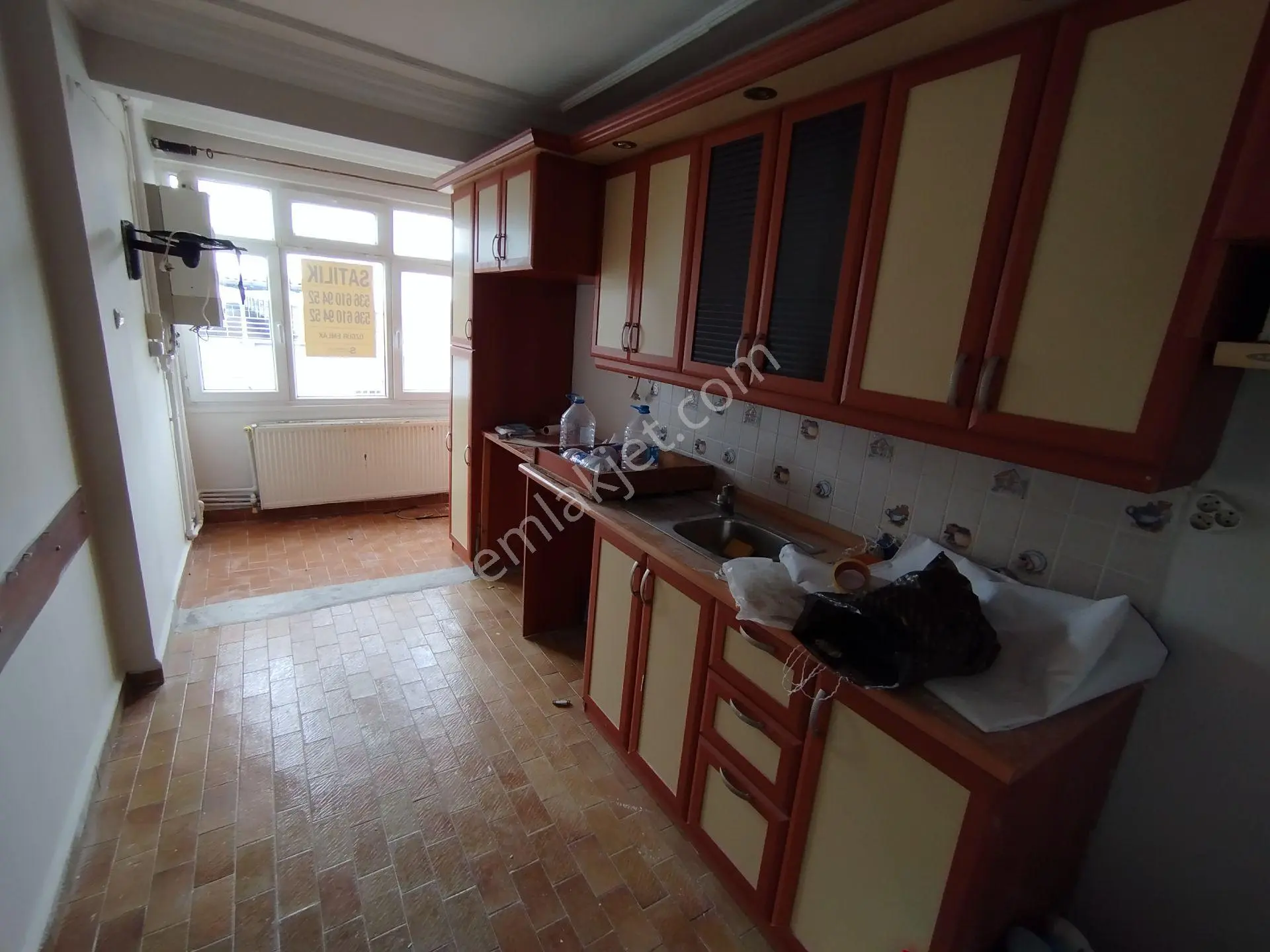 Yeski Emlâk İnşaattan Satılık Merkezi Konumda 3+1 Daire — fotoğraf 21