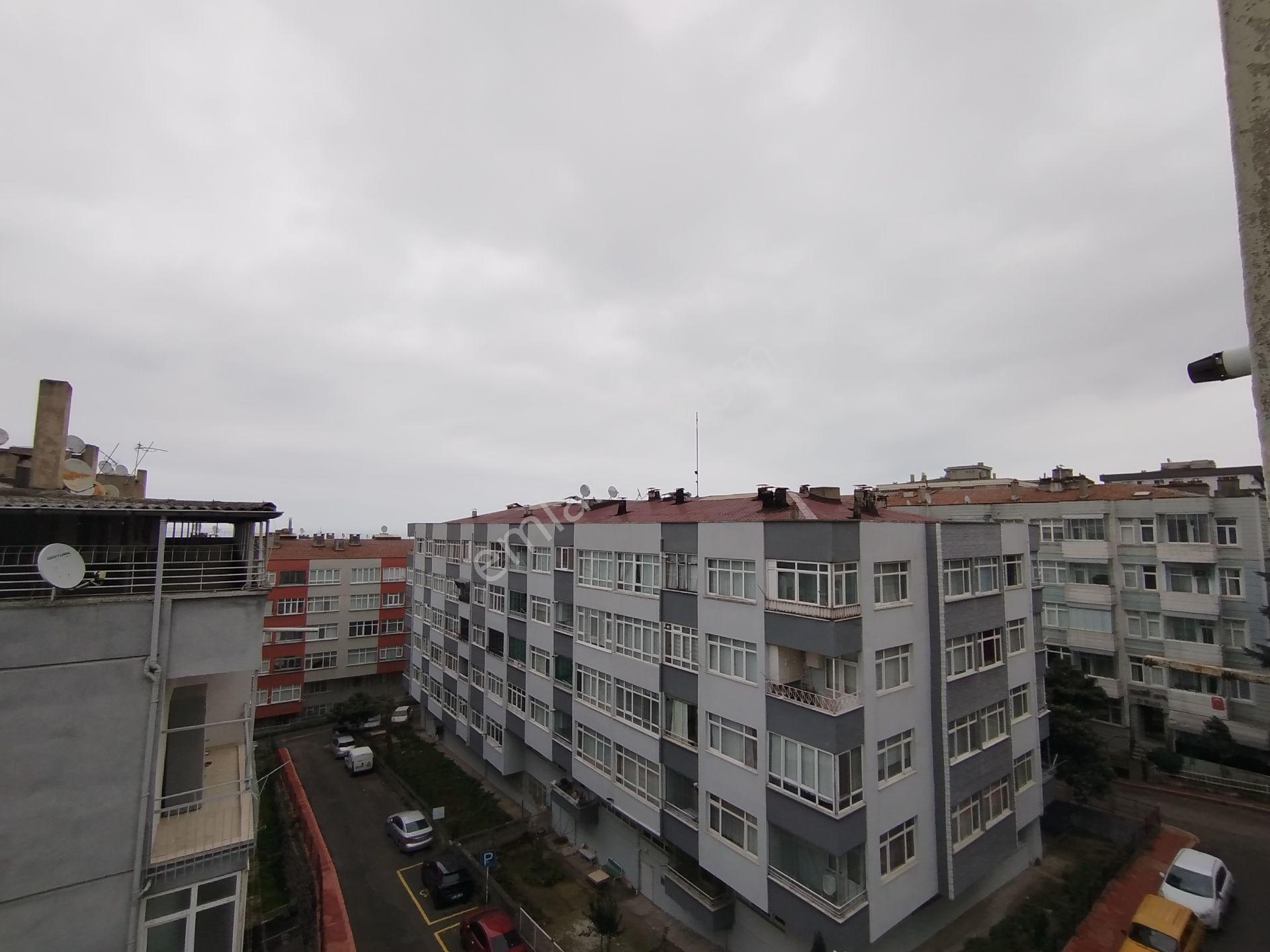 Yeski Emlâk İnşaattan Satılık Merkezi Konumda 3+1 Daire — fotoğraf 22
