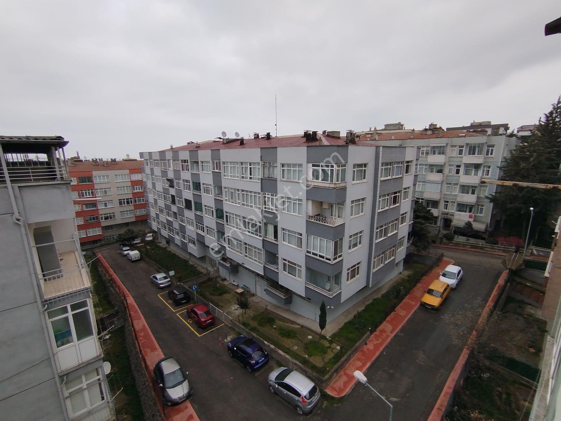 Yeski Emlâk İnşaattan Satılık Merkezi Konumda 3+1 Daire — fotoğraf 28
