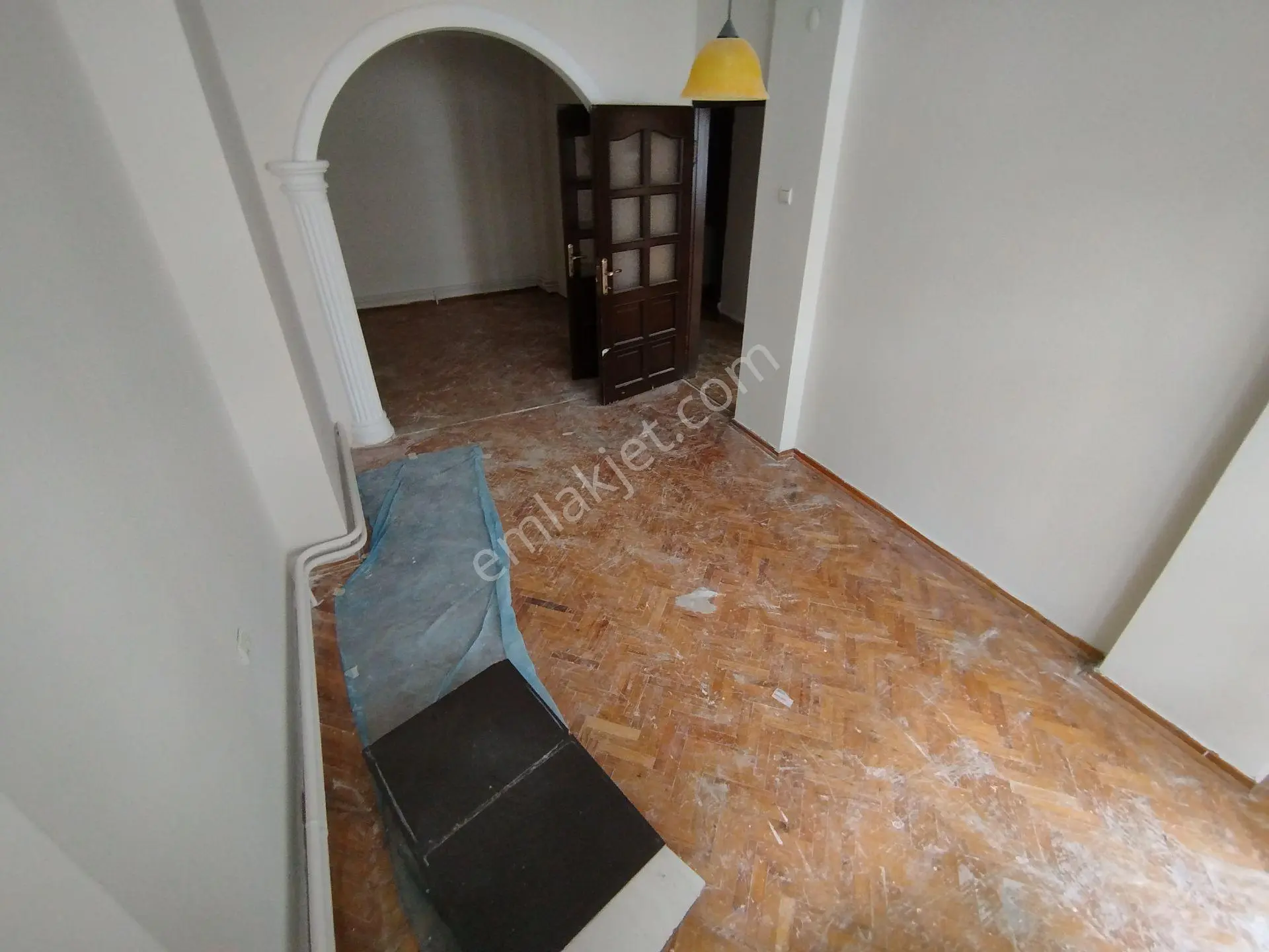 Yeski Emlâk İnşaattan Satılık Merkezi Konumda 3+1 Daire — fotoğraf 33