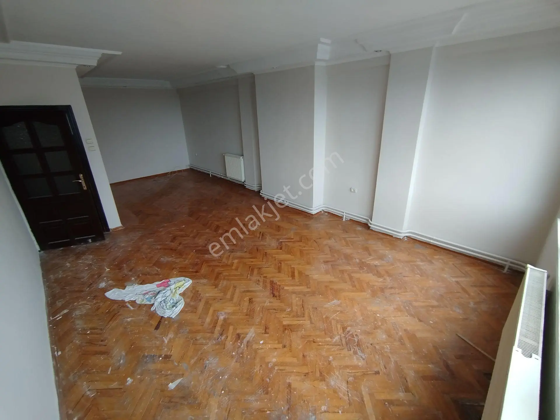 Yeski Emlâk İnşaattan Satılık Merkezi Konumda 3+1 Daire — fotoğraf 40