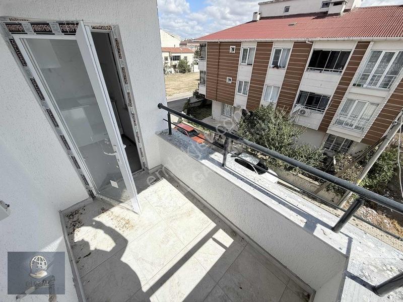 Havuzlar Sıfır 2+1 İskanlı Geniş Krediye Uygun — fotoğraf 3