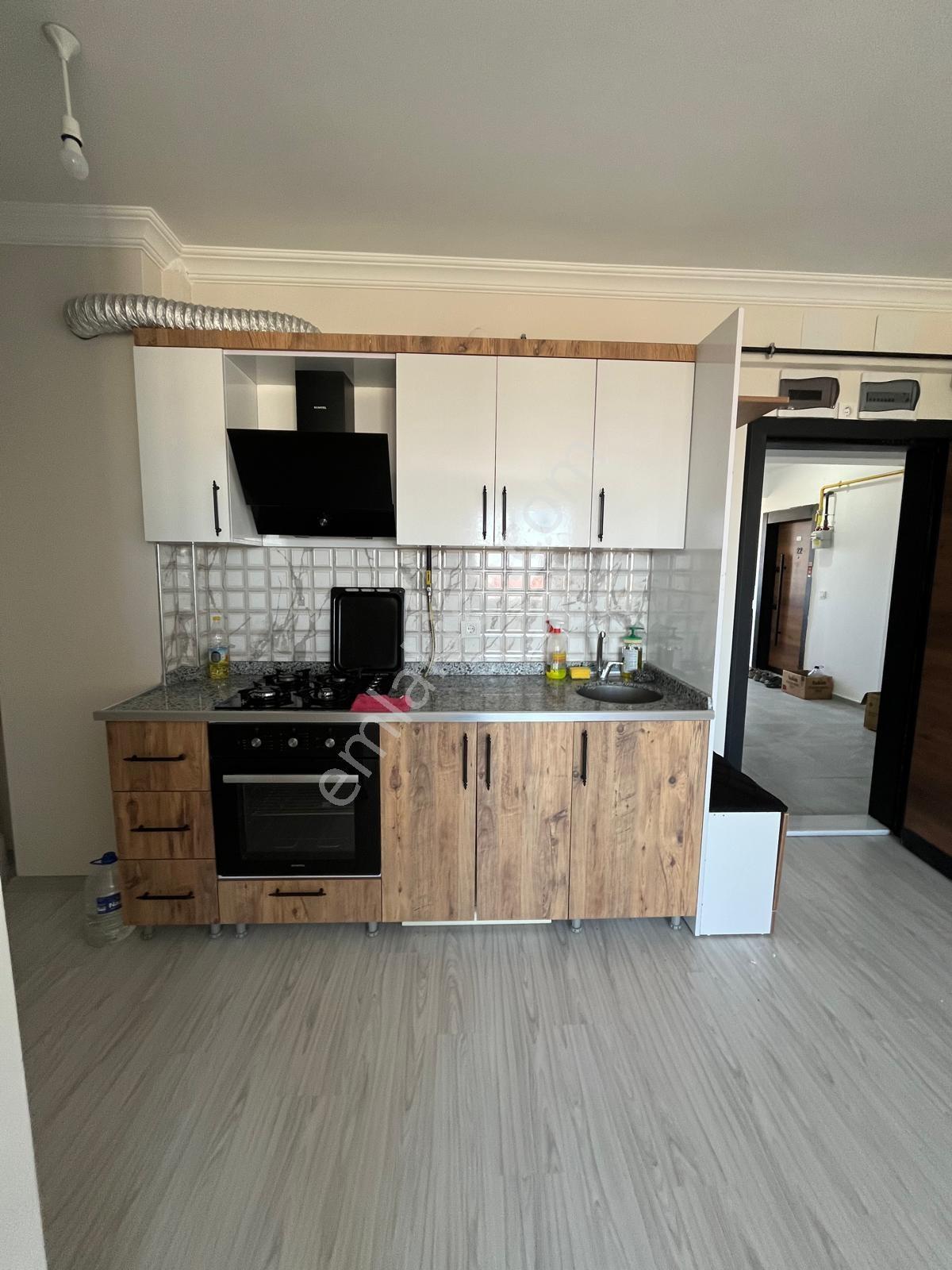 Çankaya Emlaktan Üniversite Yanı Satılık Daire — fotoğraf 3