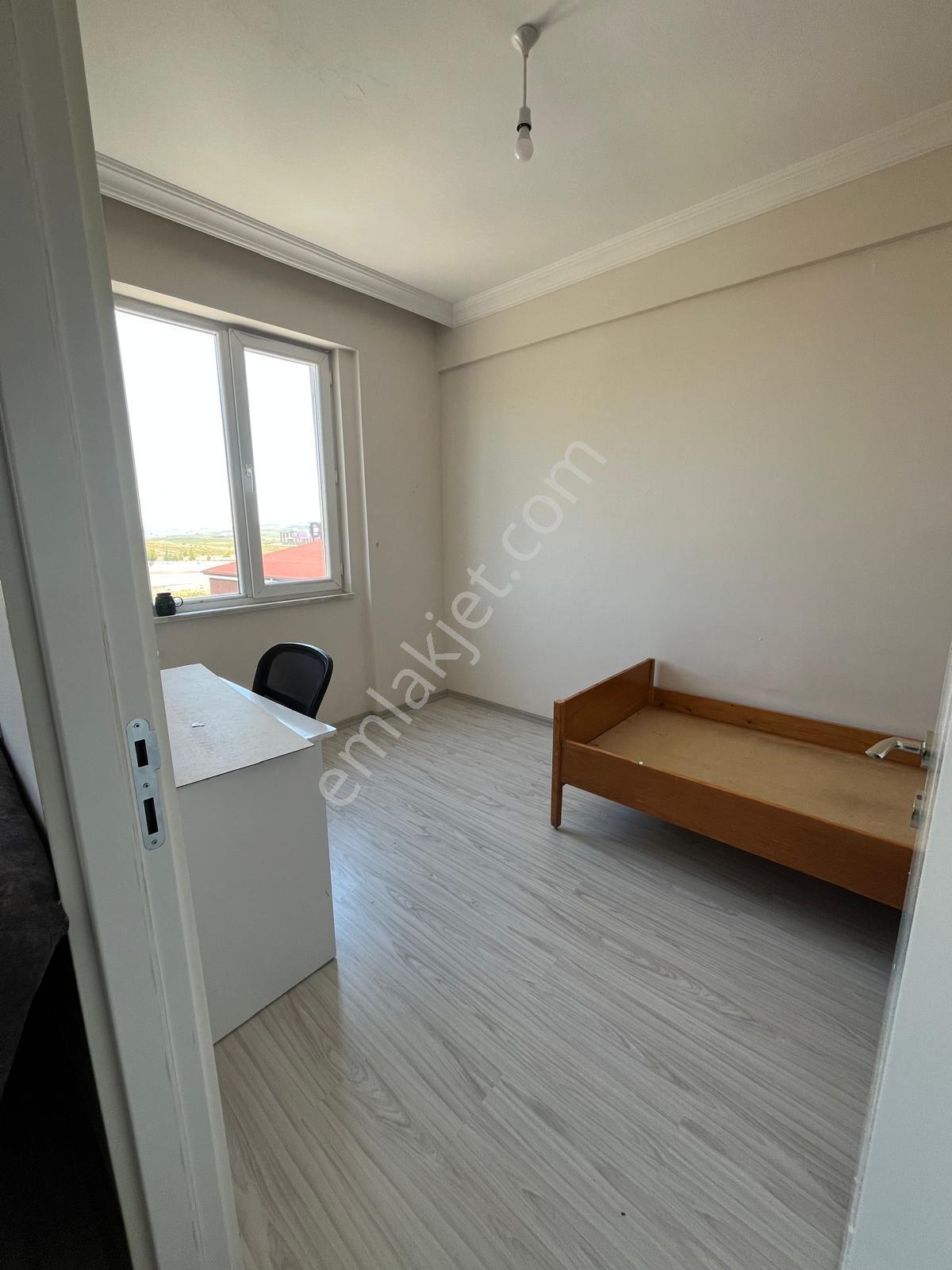 Çankaya Emlaktan Üniversite Yanı Satılık Daire — fotoğraf 5