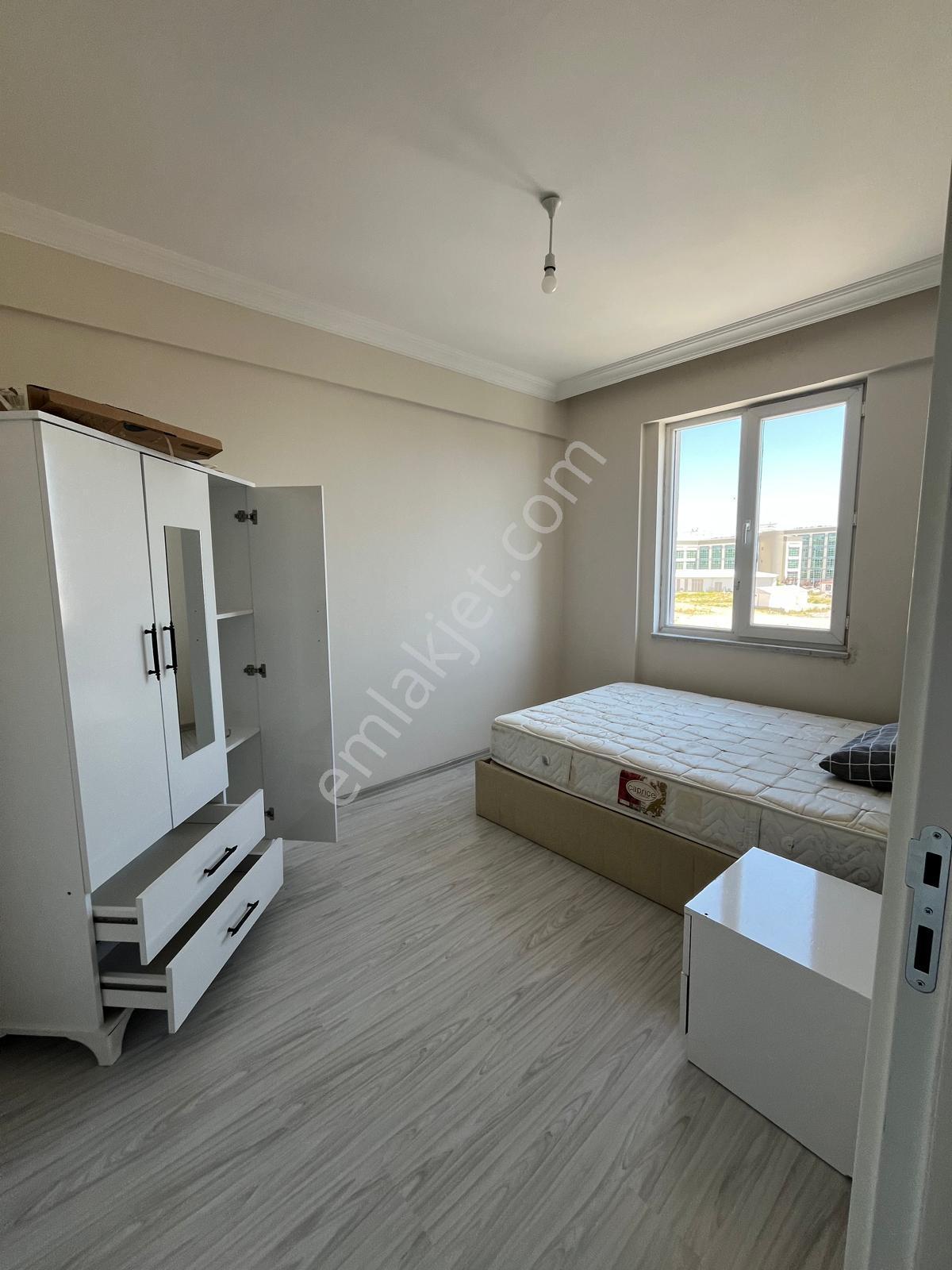 Çankaya Emlaktan Üniversite Yanı Satılık Daire — fotoğraf 8