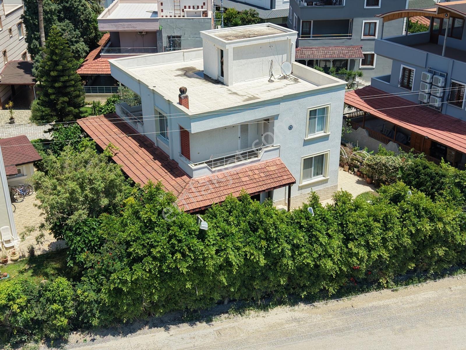 Karaağaç'ta Melis Sitesinde Deniz Manzaralı 5+1 Villa — fotoğraf 4