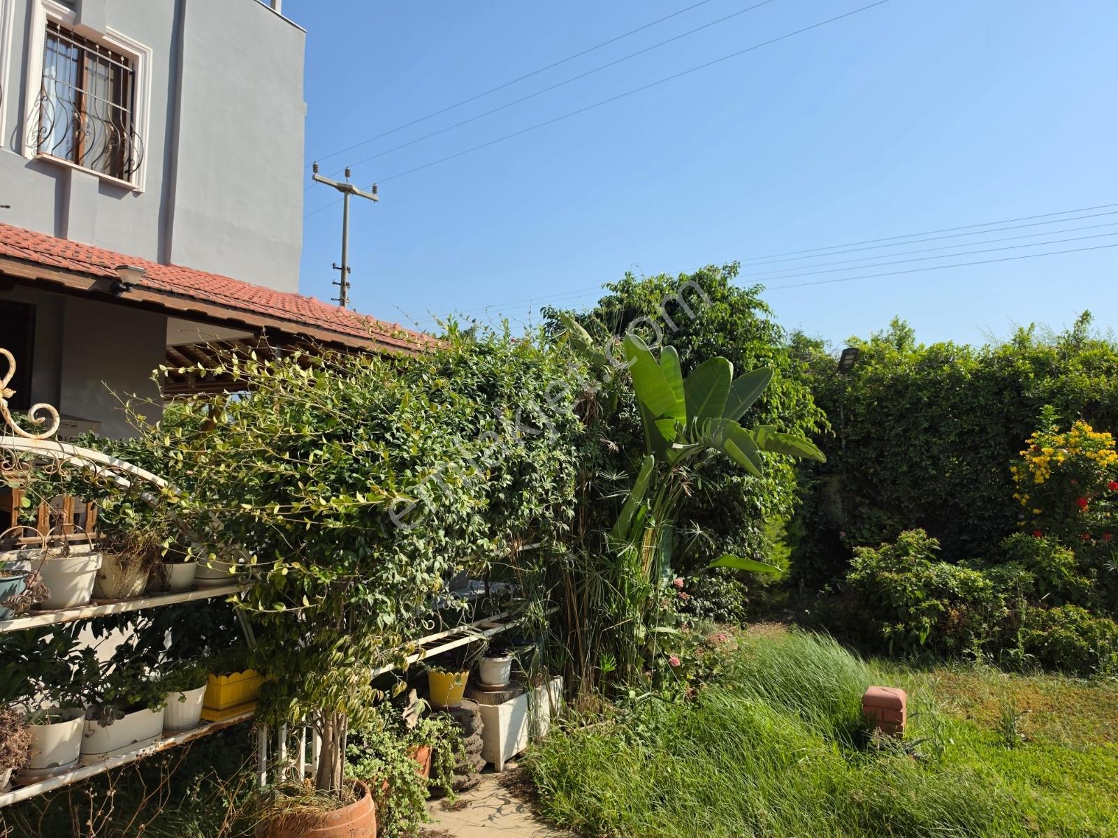 Karaağaç'ta Melis Sitesinde Deniz Manzaralı 5+1 Villa — fotoğraf 12