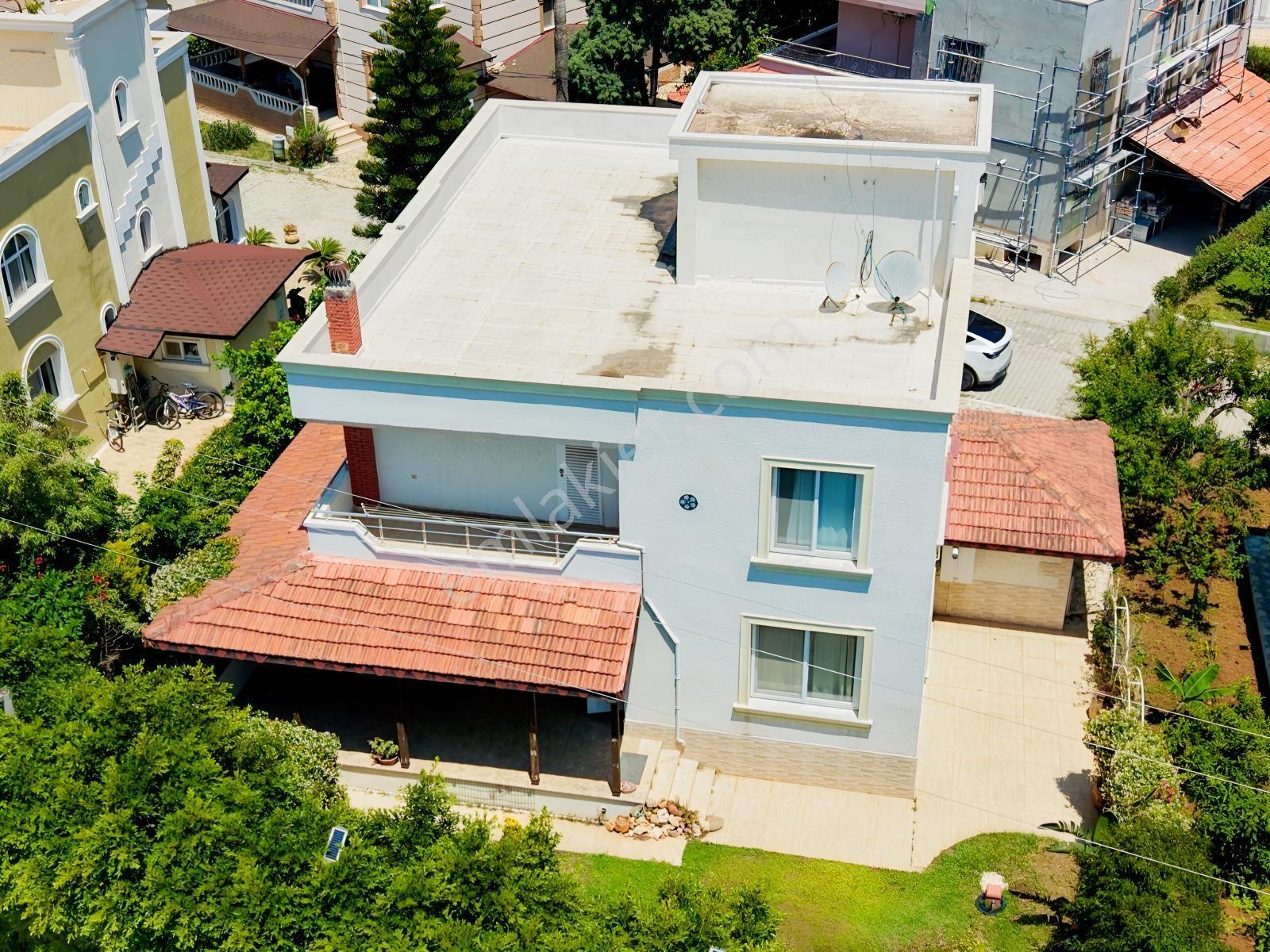 Karaağaç'ta Melis Sitesinde Deniz Manzaralı 5+1 Villa — fotoğraf 21