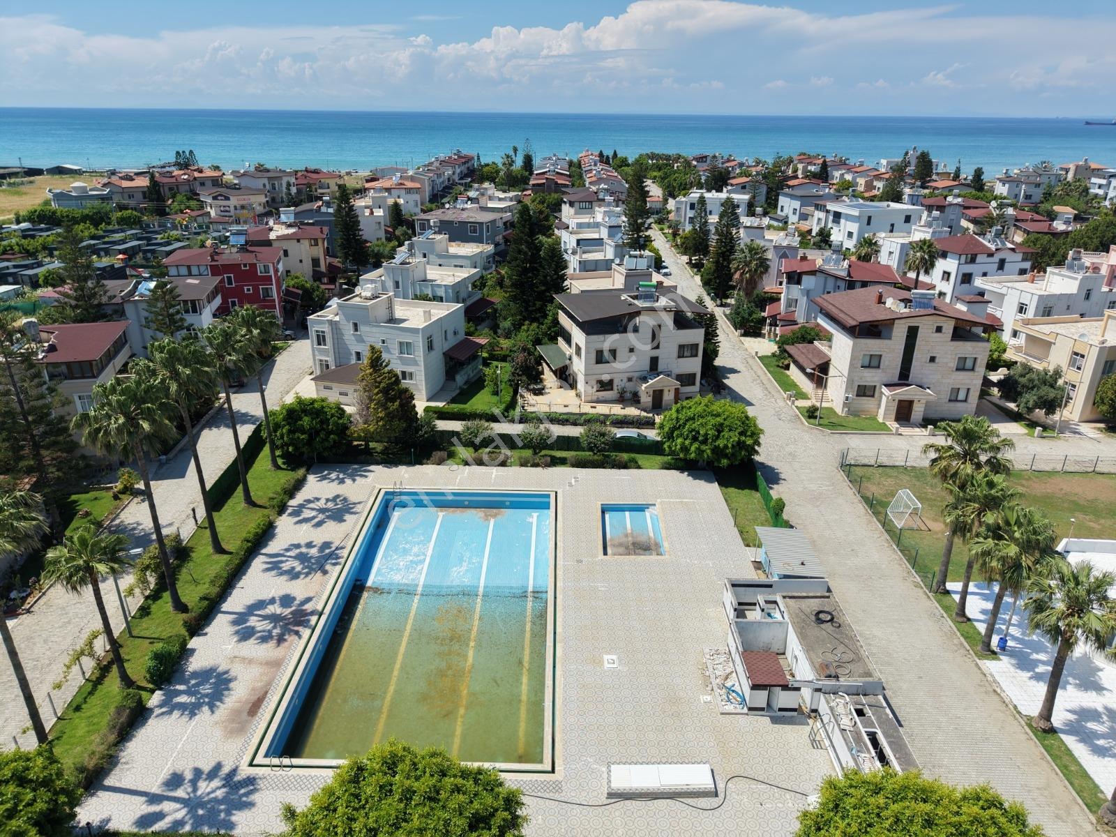 Karaağaç'ta Melis Sitesinde Deniz Manzaralı 5+1 Villa — fotoğraf 30
