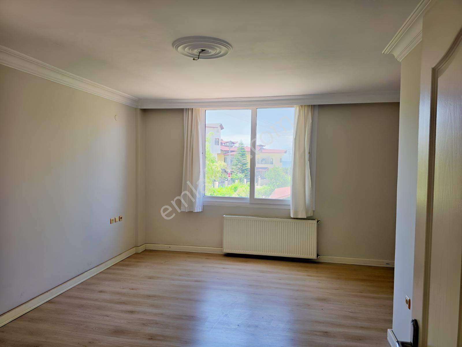 Karaağaç'ta Melis Sitesinde Deniz Manzaralı 5+1 Villa — fotoğraf 32