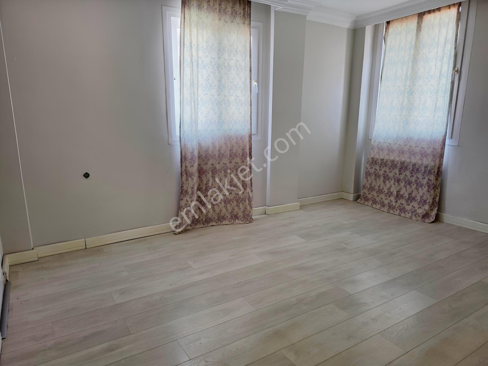 Karaağaç'ta Melis Sitesinde Deniz Manzaralı 5+1 Villa — fotoğraf 35