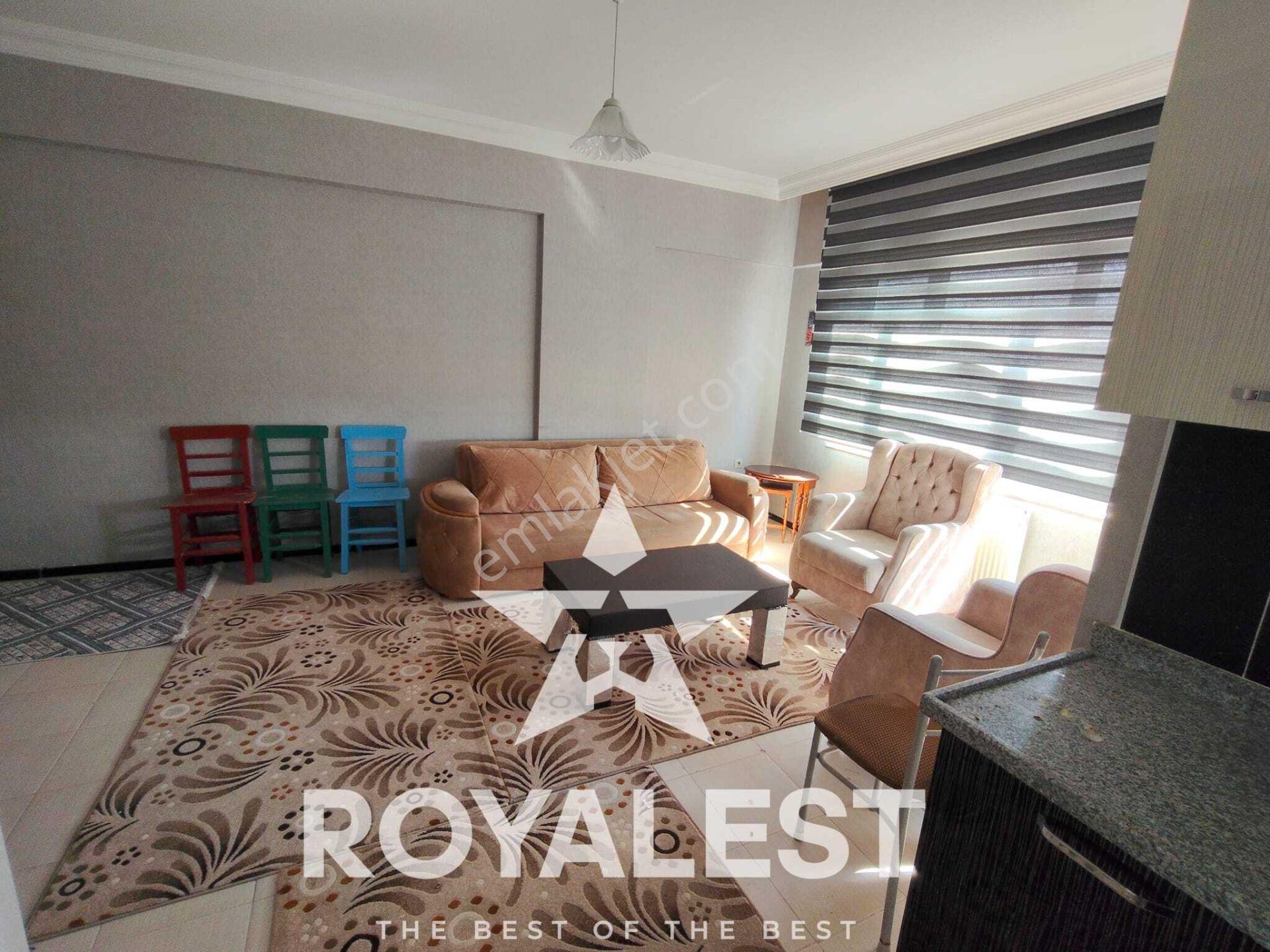 Royalest’tenfull Eşyalı Havuzlu Sitede Yatırımlık Fırsat Daire — fotoğraf 12