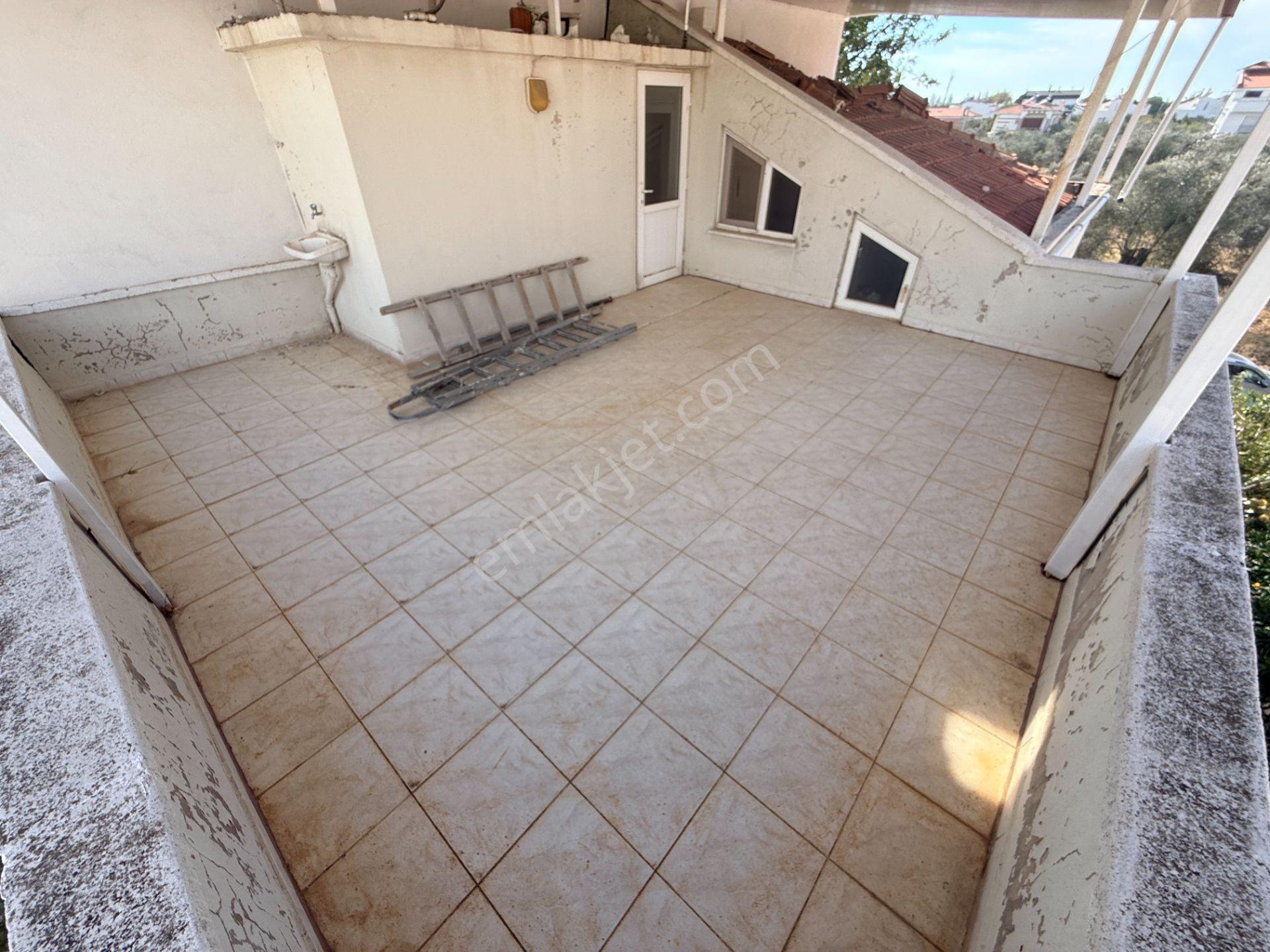 ▀jet Emlaktan Güre'de Muhteşem Konumda Denize 300m 3+1 Villa▀ — fotoğraf 25
