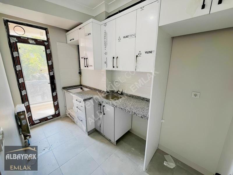 Albayraktan 1+1 /katta Tek/arakat/ayrımutfak/balkonlu/sıfır/lüks — fotoğraf 9
