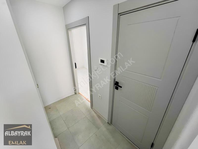 Albayraktan 1+1 /katta Tek/arakat/ayrımutfak/balkonlu/sıfır/lüks — fotoğraf 25