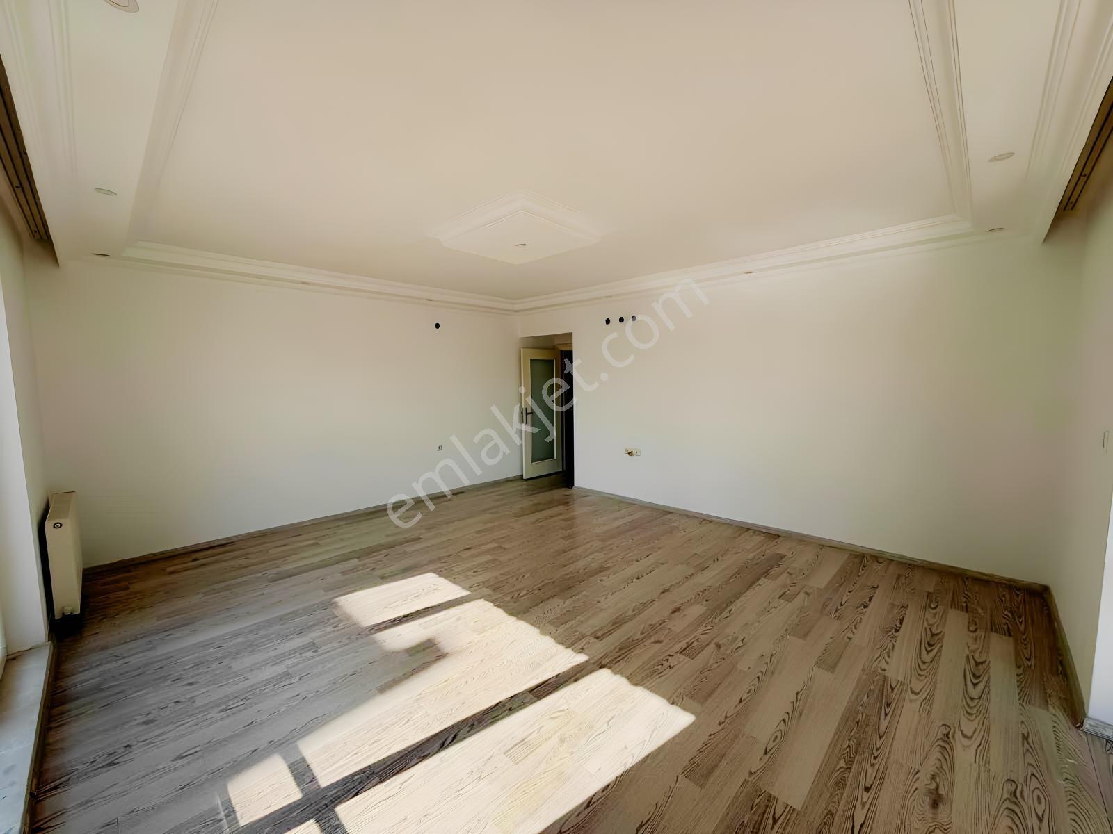 Avantajdan Şahapgürler'de Cadde'de Kredi Limitsiz Ful Yapılı 3+1 — fotoğraf 3