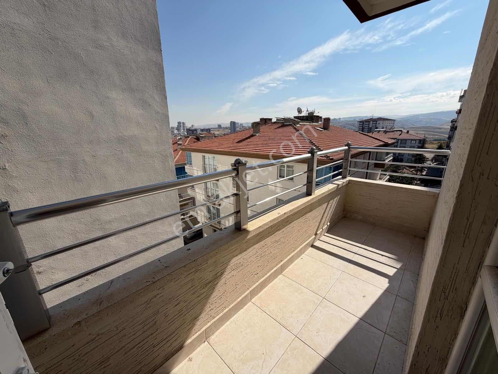 Avantajdan Şahapgürler'de Cadde'de Kredi Limitsiz Ful Yapılı 3+1 — fotoğraf 6