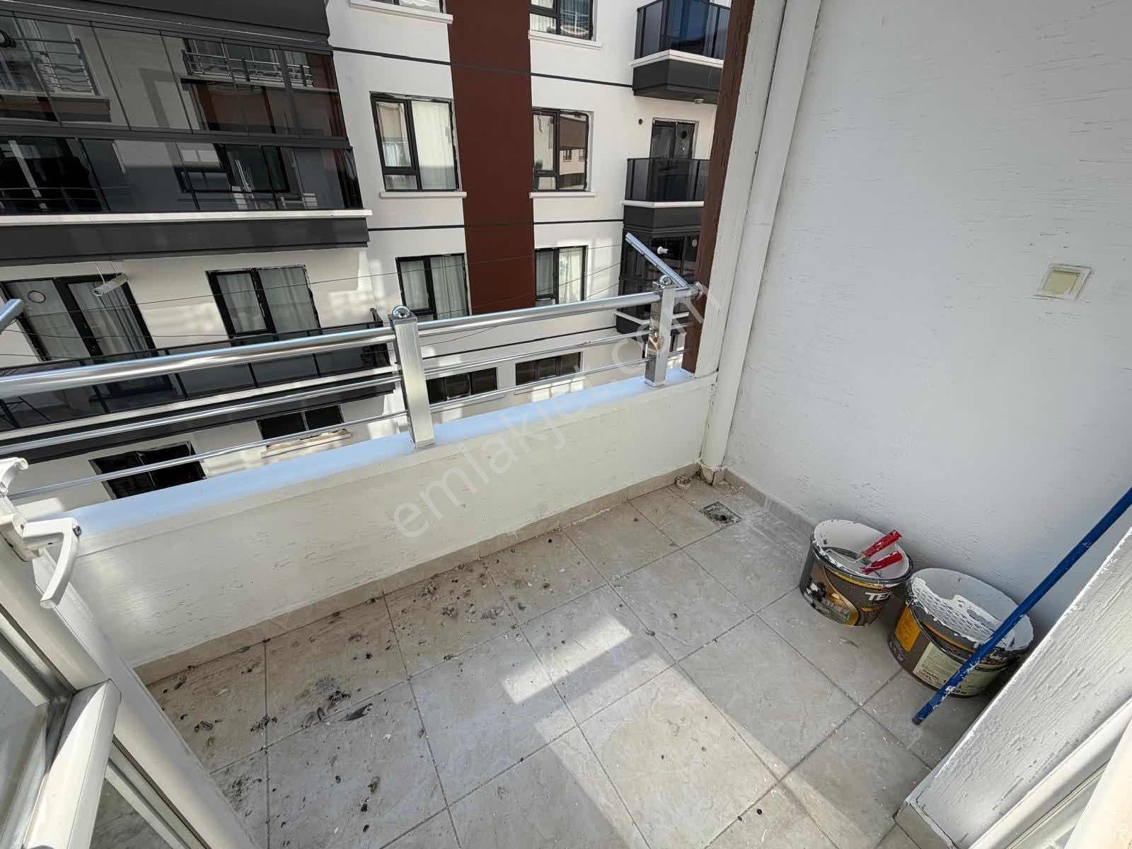 Avantajdan Şahapgürler'de Cadde'de Kredi Limitsiz Ful Yapılı 3+1 — fotoğraf 12