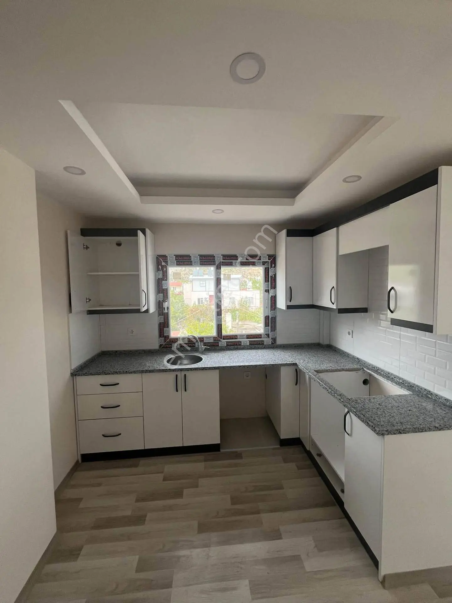 Silifke/sayağzı Mahallesi 2+1 Satılık Sıfır Daire — fotoğraf 8
