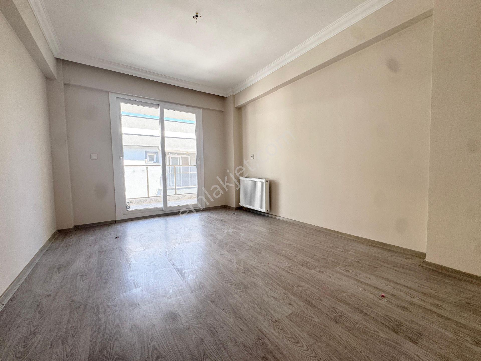 İzmir Torbalı Torbalı Mahallesinde Havuzlu Sitede 3+1 Daire Satılık — fotoğraf 19