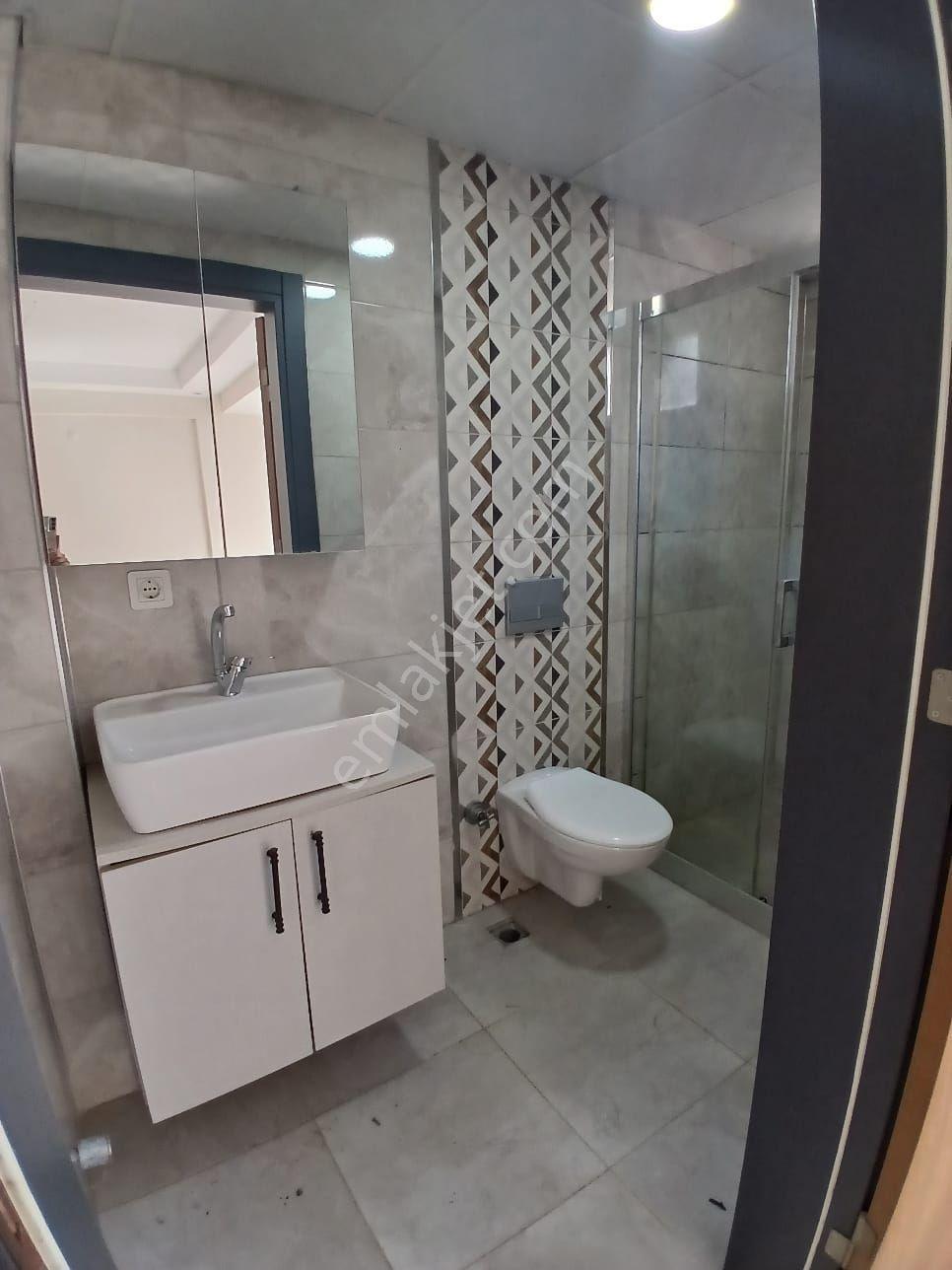 İzmir Torbalı Torbalı Mahallesinde Havuzlu Sitede 3+1 Daire Satılık — fotoğraf 30