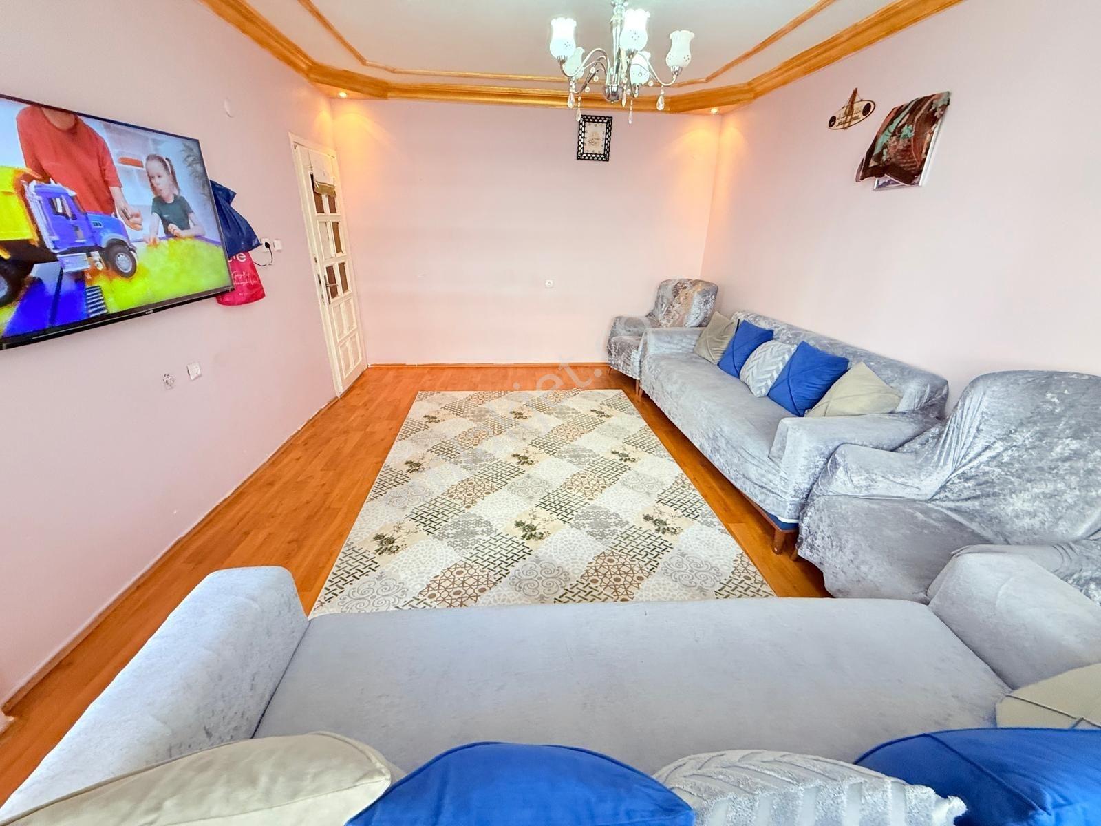 Bülent Yılmaz'dan Zübeyde Hanım Mah Satılık 3+1 120 M2 Ara Kat — fotoğraf 10